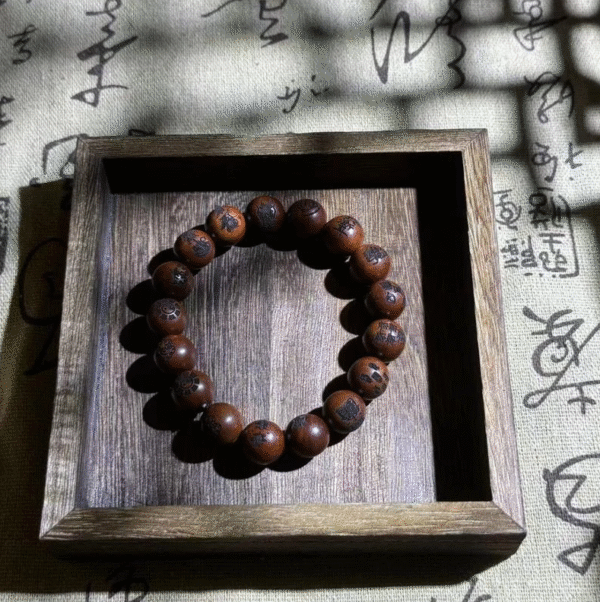 Lightning-struck jujube wood, twelve secret mantras, twelve secret talismans, handheld items, lightning-struck wood bracelet, cultural artifacts - Image 2