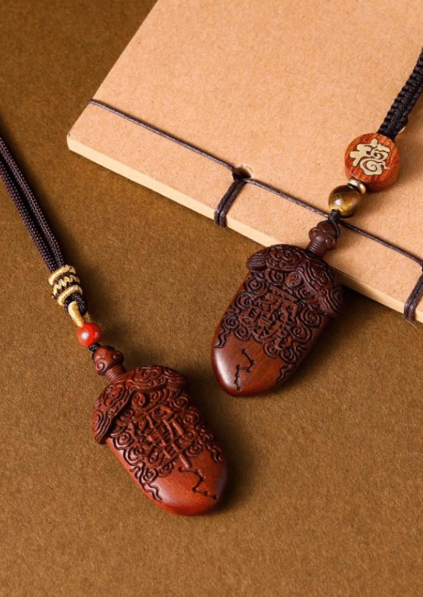 Natural lightning-struck jujube wood small sword keychain personalized plaything hanging ornament fine car decoration carved crape myrtle - Image 2