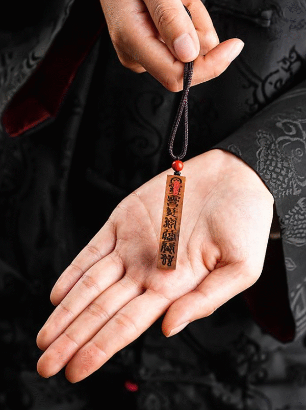 Lightning-struck wooden canopy ruler pendant, authentic natural jujube wood cultural artifact, wooden carving talisman, hanging ornament, paperweight, square ruler, sweater chain - Image 3