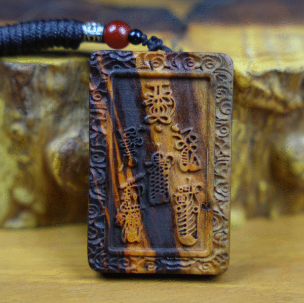 Natural lightning-struck peach wood five-blessing pendant, hanging ornament, portable wooden token, double-sided fine carving, aged material, handmade token, pure craftsmanship - Image 3