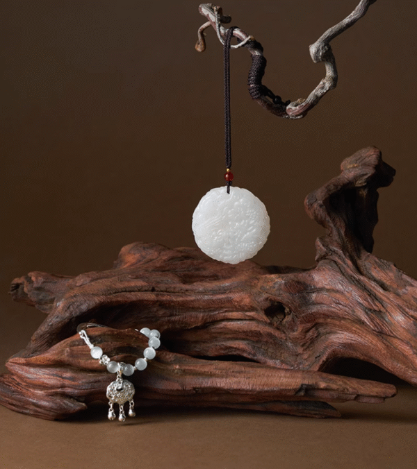 Thunder - Struck Wood Decorative Display: Aesthetic Home Ornament & Jewelry Organizer - Image 3