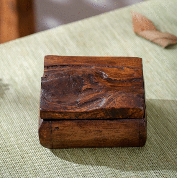 Thunder - Struck Wood Carved Box: Multipurpose Retro Storage for Jewelry, Business Cards & Decor - Image 3