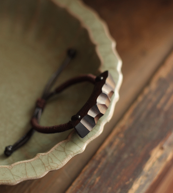 Thunderstruck Wood Bracelet - Handcrafted Natural Lightning-Struck Wooden Jewelry for Spiritual Protection - Image 2