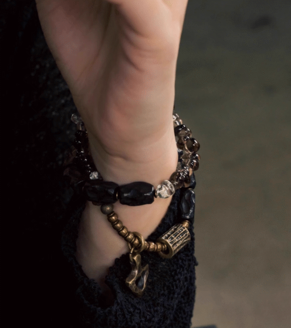 Handmade Thunderstruck Wood & Smoky Quartz Bracelet: Retro - Inspired Unique Jewelry - Image 5