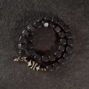 Handmade Thunderstruck Wood Beaded Bracelet: Retro Ethnic - Style Unisex Jewelry