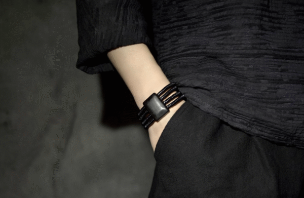 Handmade Thunderstruck Wood Multi - Strand Bracelet: Retro Minimalist Unisex Jewelry - Image 2